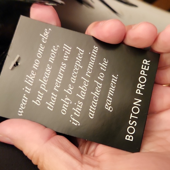 NWT! Boston Proper choker feather armband bodysuit - Picture 6 of 11